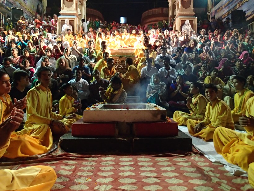Aarti At Parmarth Niketan Ashram